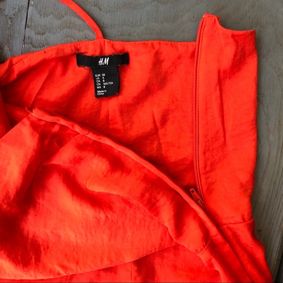 H&M bright orange shorts romper size 8 - Picture 3 of 5